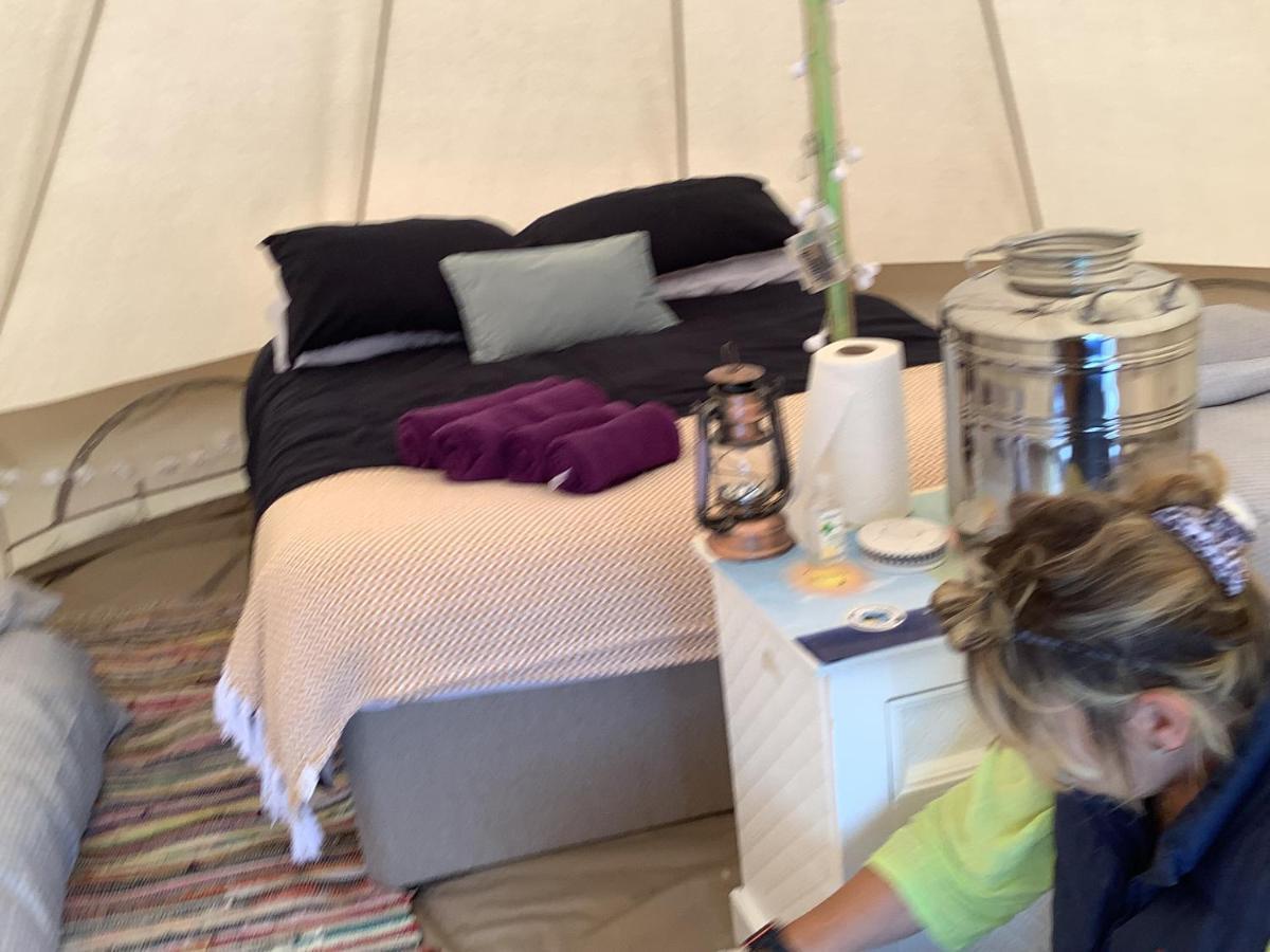 Отель West Holme Glamping Вэрхэм Экстерьер фото